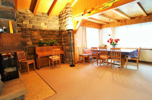 Photo 9 - Spacious Chalet near Forest