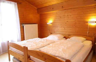 Foto 3 - Spacious Chalet near Forest