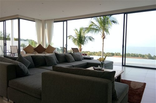 Foto 38 - 18 Bedroom Luxury Sea View Villas