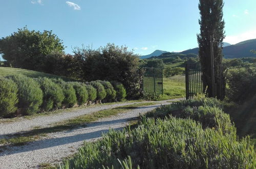 Photo 32 - Hillside Villa With Swimming Pool and Jacuzzi - Frasassi Caves