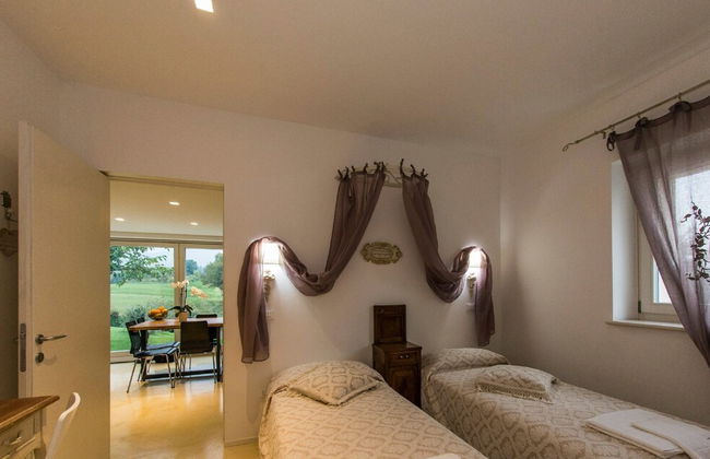 Hillside Villa With Swimming Pool and Jacuzzi - Frasassi Caves - Foto 5