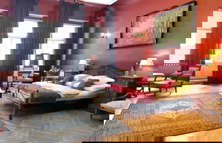 Photo 2 - Small Luxury Palace Residence
