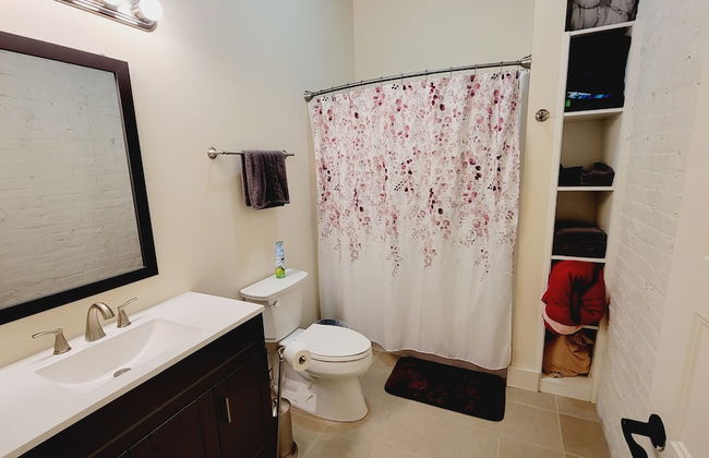 Geneva's Place LLC - Photo 3