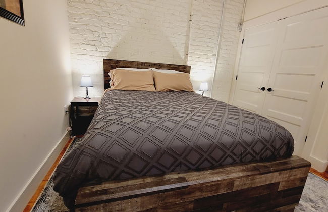 Geneva's Place LLC - Photo 9