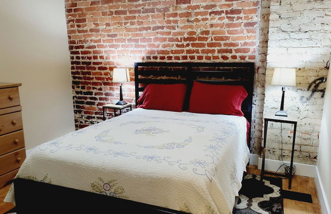 Geneva's Place LLC - Photo 14