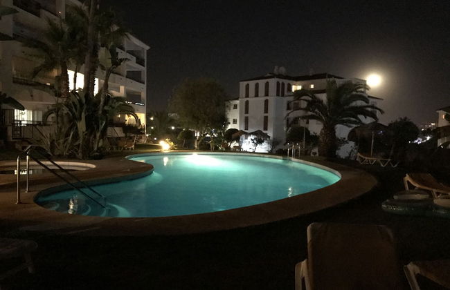 Penthouse Gran Calahonda - Photo 1