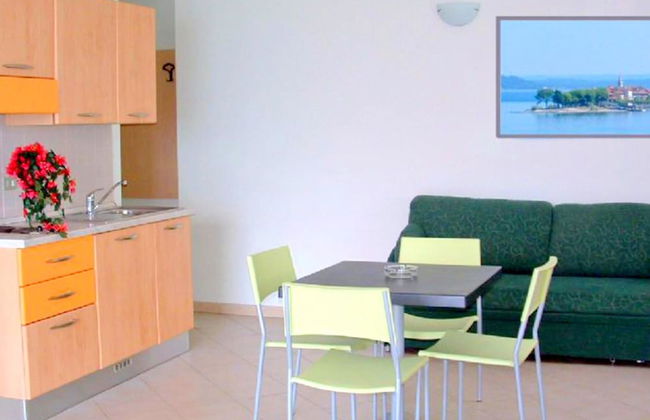 Apartment in Residence on Lake Maggiore near Beach - Foto 7
