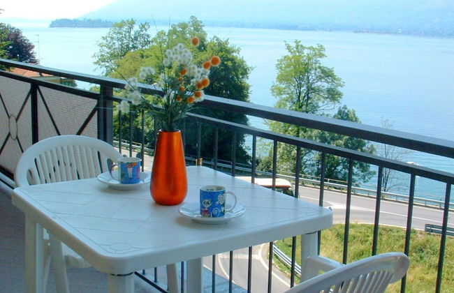 Apartment in Residence on Lake Maggiore near Beach - Foto 11