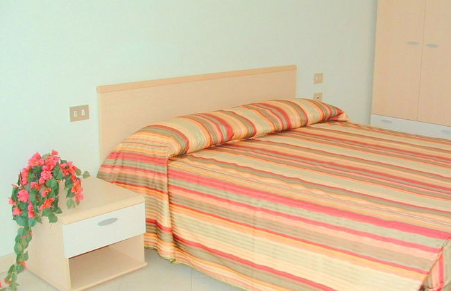 Apartment in Residence on Lake Maggiore near Beach - Foto 2