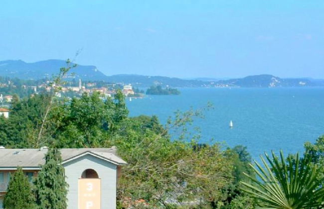 Apartment in Residence on Lake Maggiore near Beach - Foto 15