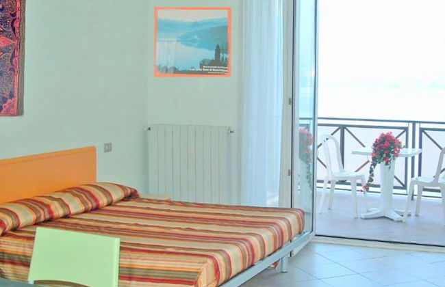 Apartment in Residence on Lake Maggiore near Beach - Foto 3