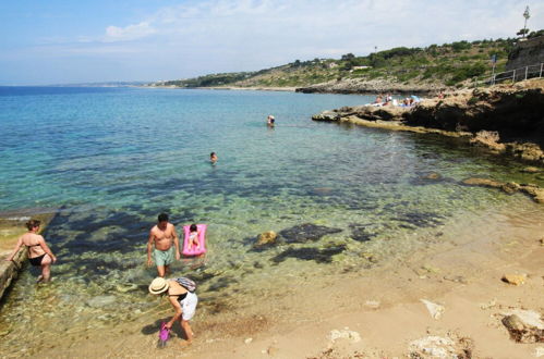 Photo 23 - Gregoriana Front Beach