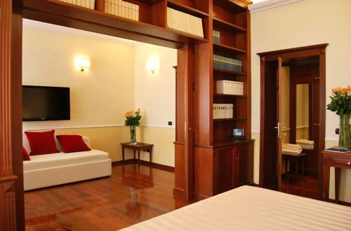 Photo 15 - Ludovisi Luxury Rooms