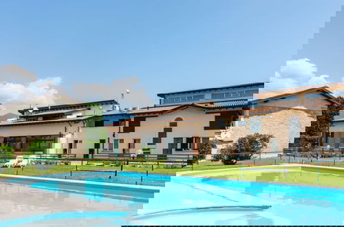 Foto 1 - Agriturismo with Pool near Golf Course & Salò