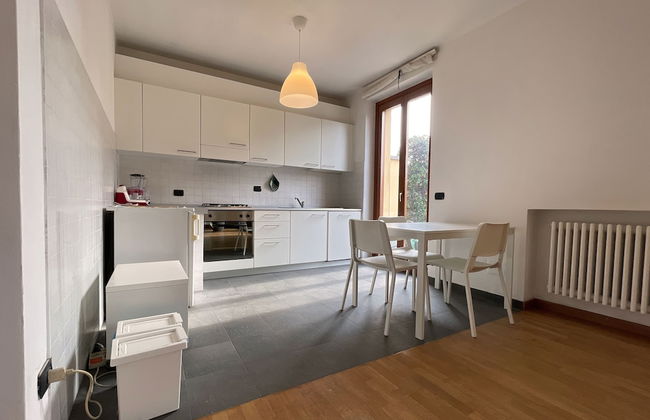 Modern Apartment, Private Garden, 25km From Milan - Foto 5