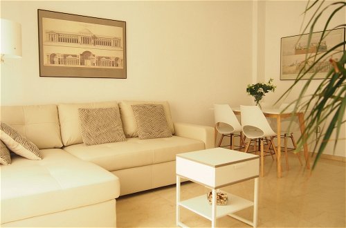 Photo 14 - Vero Granada Apartments