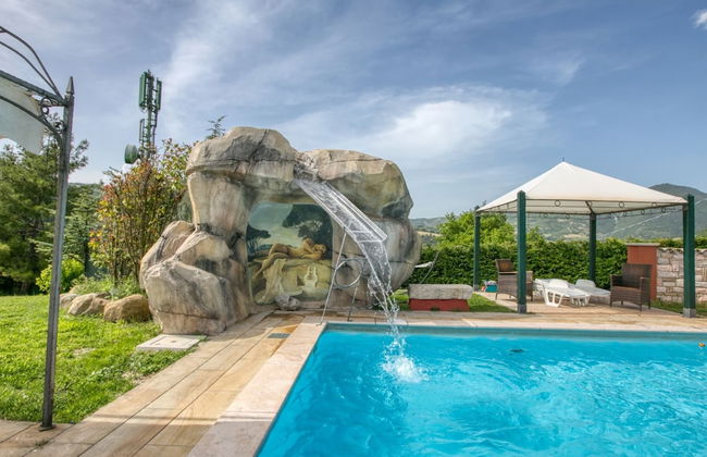 Family Cottage in Cagli With Pool - Foto 21