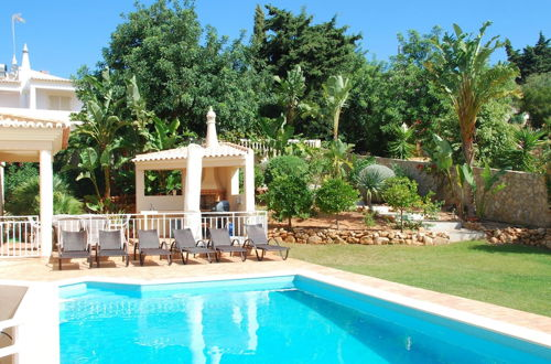 Photo 15 - Lavish Villa With Private Swimming Pool