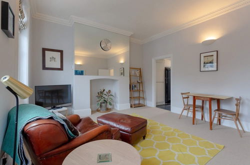 Foto 16 - Vibrant 1 Bedroom Flat In Islington With Garden