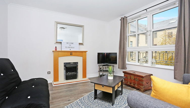 Photo 1 - Apartment Near The Royal Mile With Parking