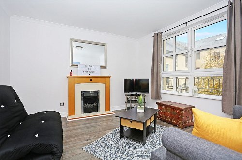 Photo 1 - Apartment Near The Royal Mile With Parking