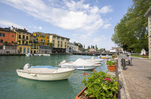 Photo 19 - Peschiera With Pool & Parking