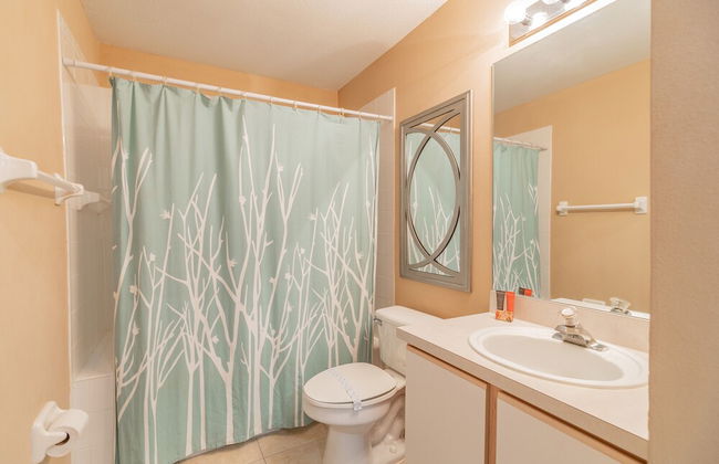 ​Near Theme Parks! 4 BR's, Sleeps 10! Gorgeous Home, Pool, Patio! - Foto 23