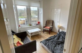 Photo 3 - 1-bed Apartment Next to Paisley Gilmour Station