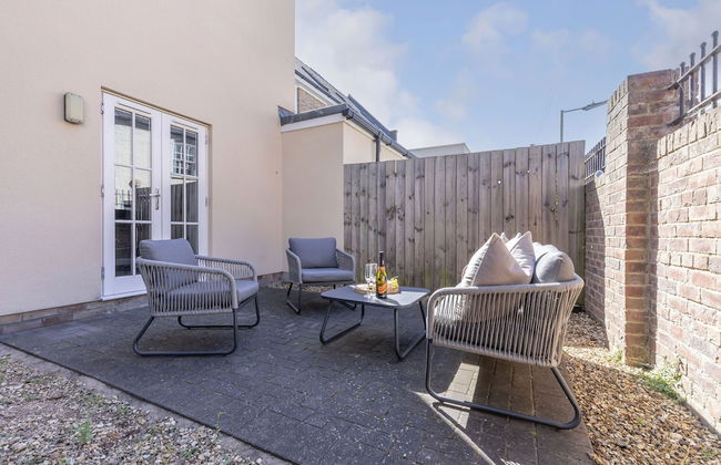 Elliot Oliver - 2 Bedroom Garden Apartment With Parking - Foto 18