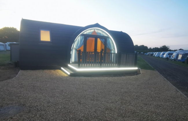 King's Lynn Caravan & Camping Park - Photo 15