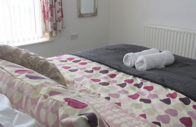 Spacious Flat Fenham - Photo 4