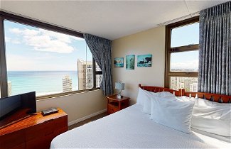 Photo 2 - 36th Floor Deluxe Ocean View Condo with Free Parking & Wifi by Koko Resort Vacation Rentals