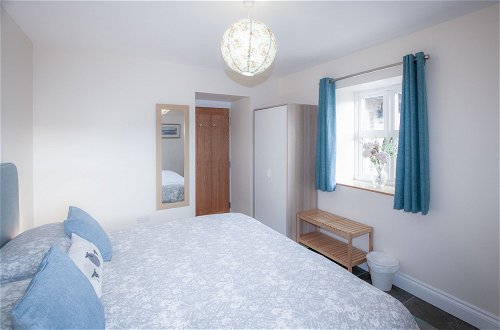 Photo 1 - The Chaffhouse - 4 Bedroom - Llangennith
