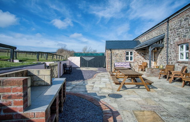 The Chaffhouse - 4 Bedroom - Llangennith - Photo 65