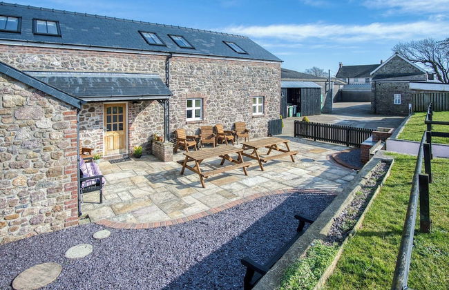 The Chaffhouse - 4 Bedroom - Llangennith - Photo 53