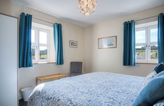 The Chaffhouse - 4 Bedroom - Llangennith - Photo 21