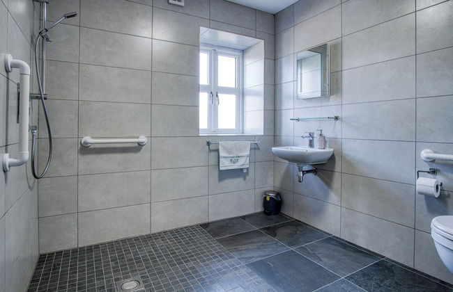 The Chaffhouse - 4 Bedroom - Llangennith - Photo 45