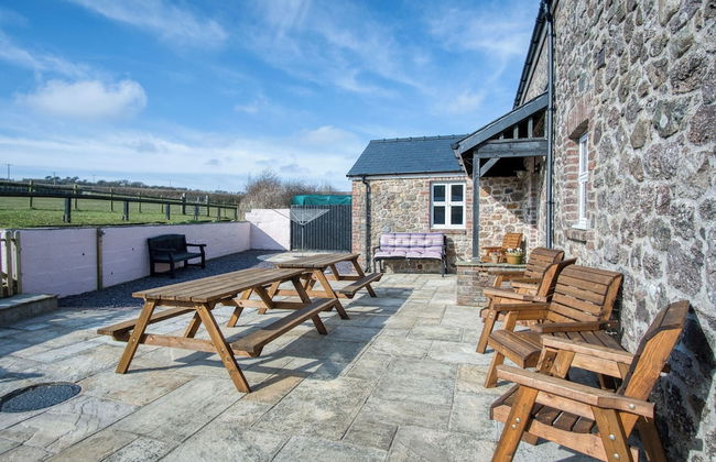 The Chaffhouse - 4 Bedroom - Llangennith - Photo 59