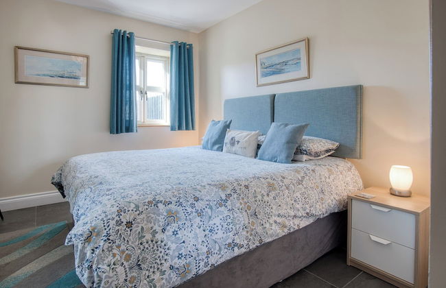 The Chaffhouse - 4 Bedroom - Llangennith - Photo 18