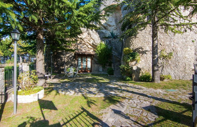 Appealing Apartment in Petrella Guidi With Near Centre - Photo 60