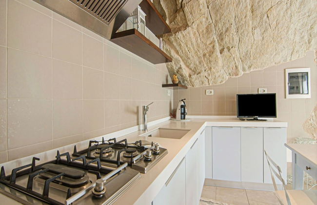 Appealing Apartment in Petrella Guidi With Near Centre - Photo 18