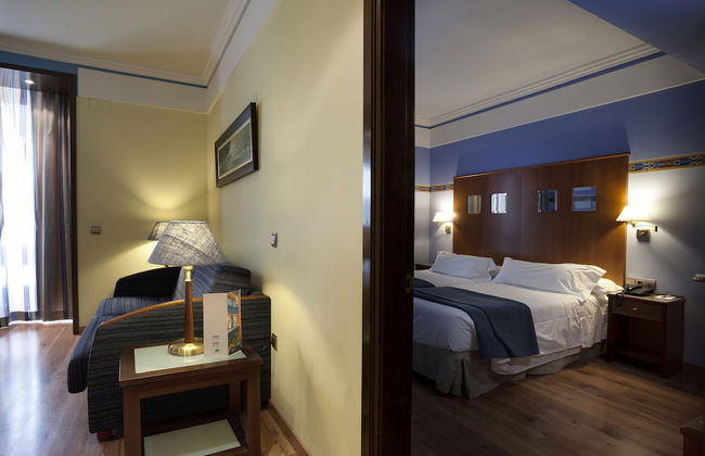 Suites Gran Via 44 Apartahotel - Foto 1