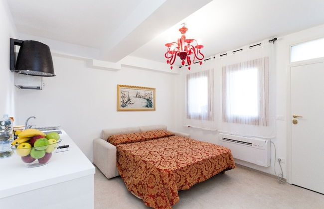 Prince Apartments - Photo 53