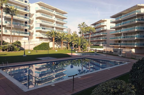 Photo 22 - Apartamento Vilage Park Luxe by Iberplaya