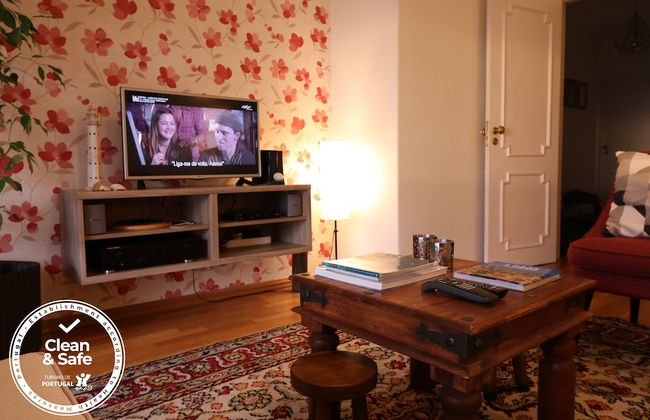 Cascais Estoril Apartment Near the Beach - Photo 21