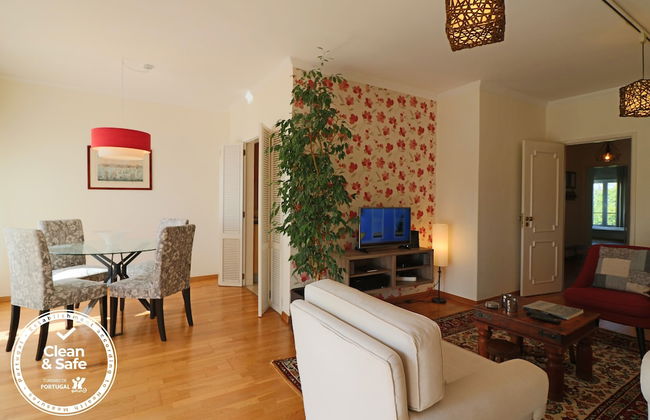 Cascais Estoril Apartment Near the Beach - Photo 19