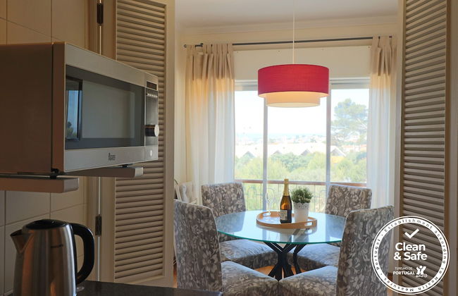 Cascais Estoril Apartment Near the Beach - Photo 15