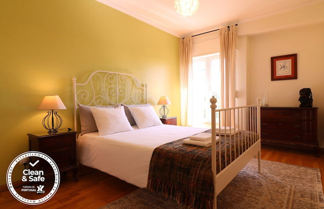 Cascais Estoril Apartment Near the Beach - Photo 9