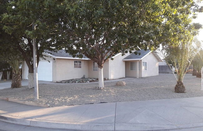 Coalinga Embassy - Foto 14