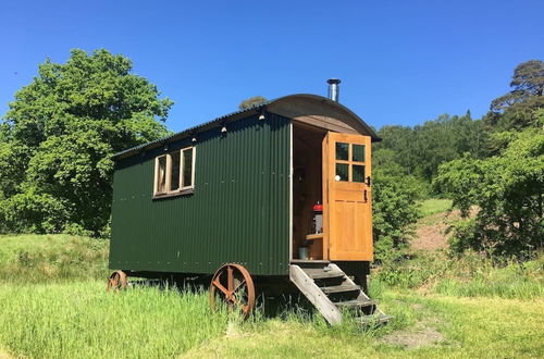 Photo 1 - Cosy Woodland off Grid Shepherds Hut - Rowan